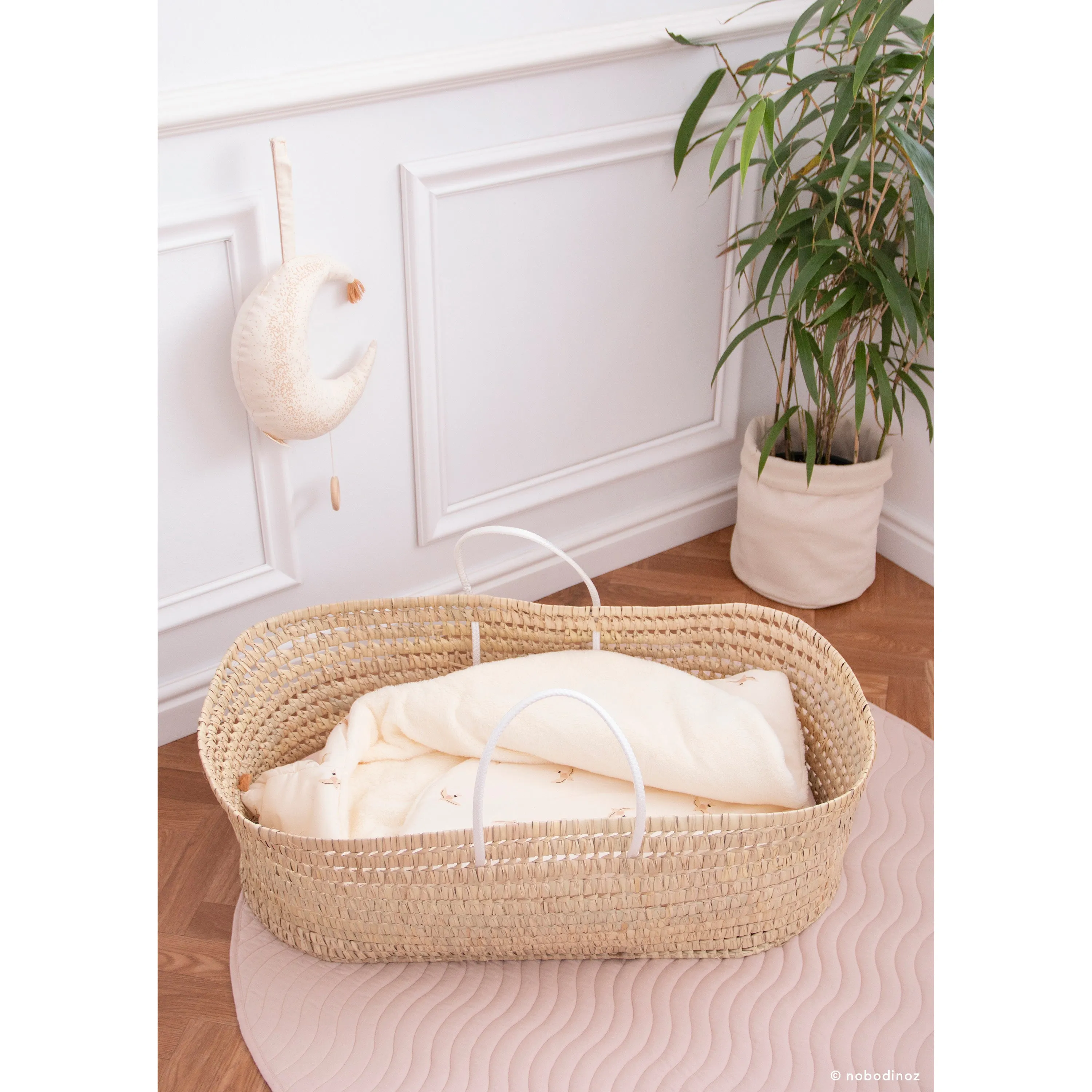 nobodinoz Cozy Natural Winter Baby Nest Bag Honey Sweet Dots Natural